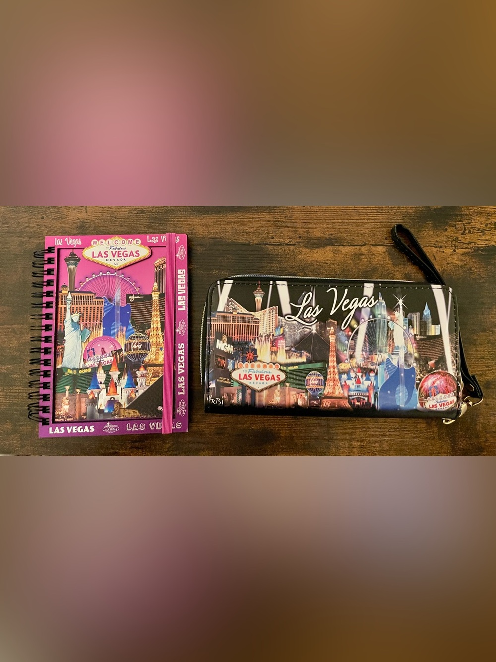 Las Vegas Scenic Zip Wallet/Clutch and Notebook souvenirs